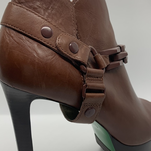 Lisa for Donald J. Pliner | size 7 | platform heels w/ straps & green soles - Picture 13 of 16